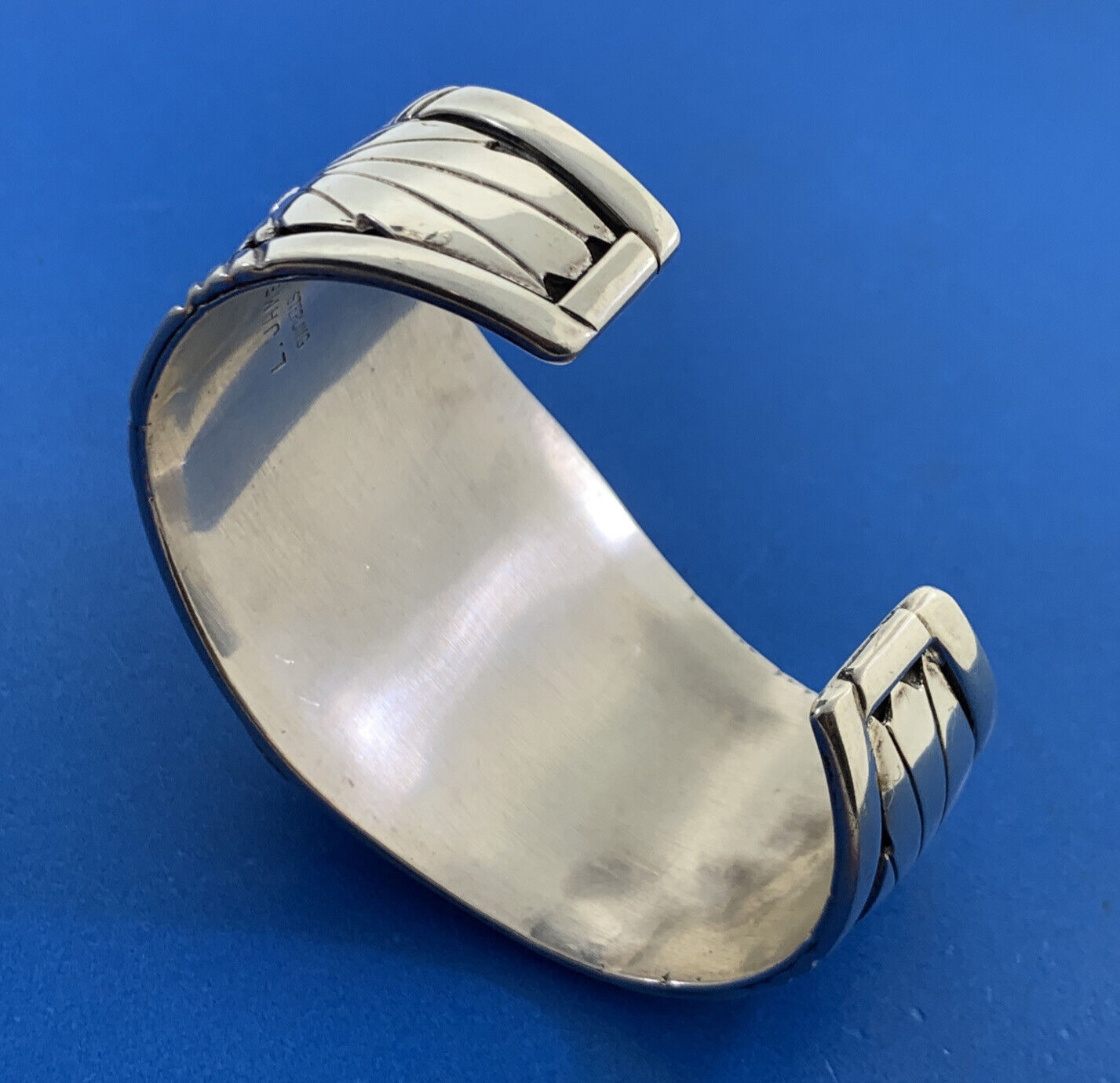 L James 925 Sterling Silver Native American Navajo Mother Of Pearl Cuff Bracelet