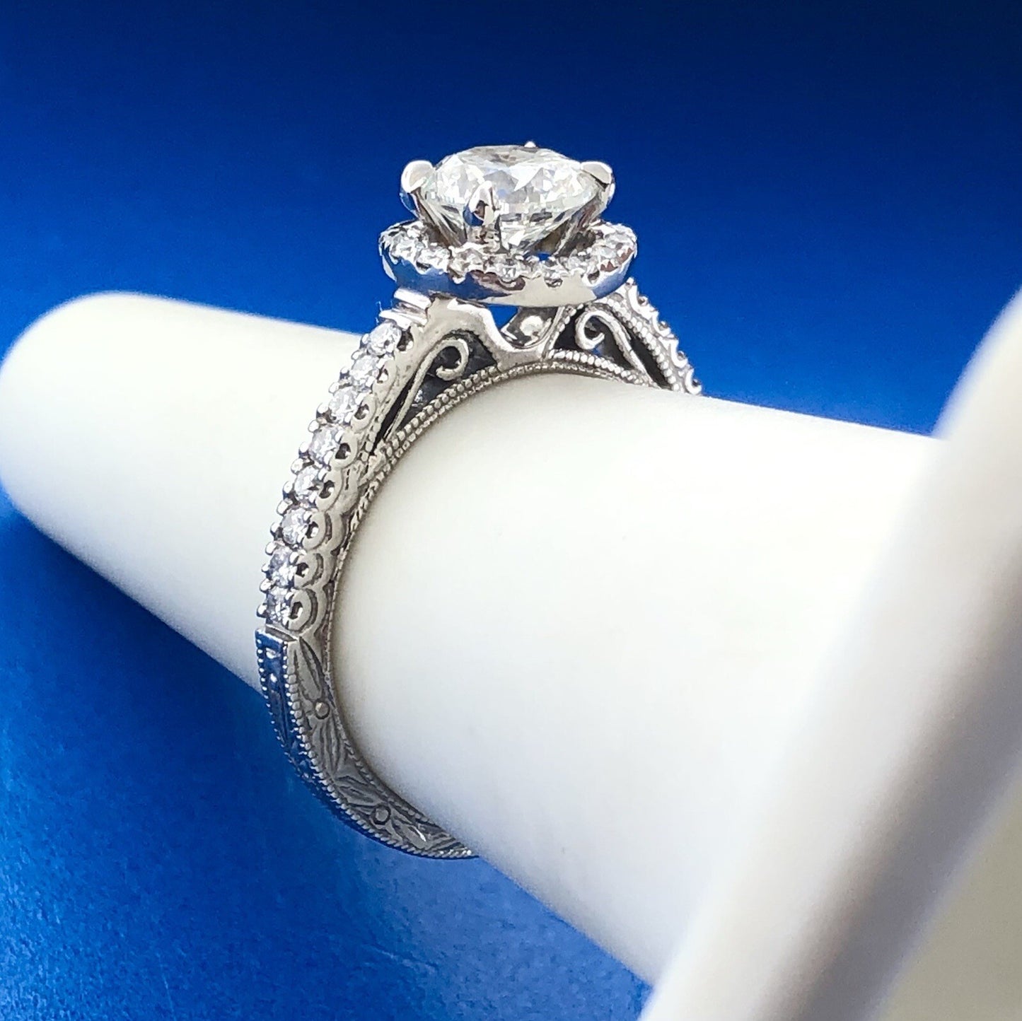 Designer 14K White Gold Round Diamond Solitaire W Halo Accents 2 Ring Bridal Set