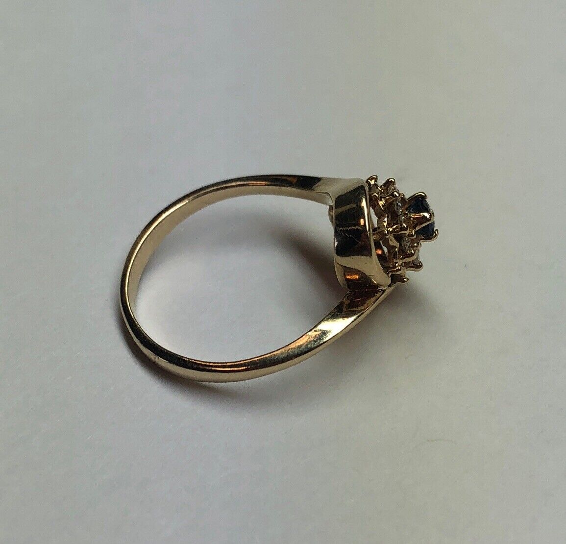 Designer 14K Yellow Gold Diamond Sapphire Free Form Flower Cocktail Ring