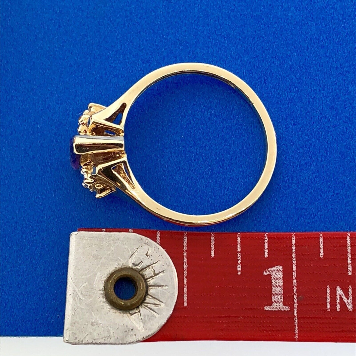 Modernist 10K Yellow Gold Amethyst Diamond February Sweetheart Occasion Ring