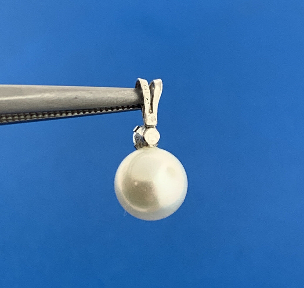 Designer 14K White Gold Pearl White Amethyst Accent Bridal June Occasion Pendant