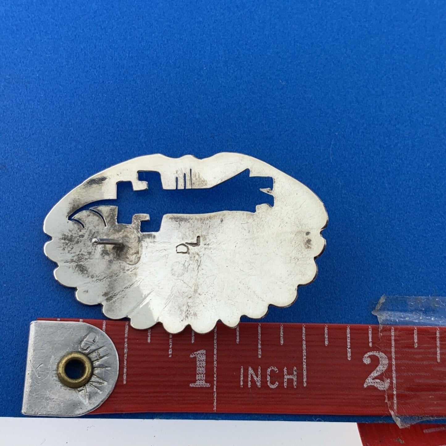 Designer DL Sterling Silver 925 Cabochon Carnelian Openwork Curved Stud Earrings