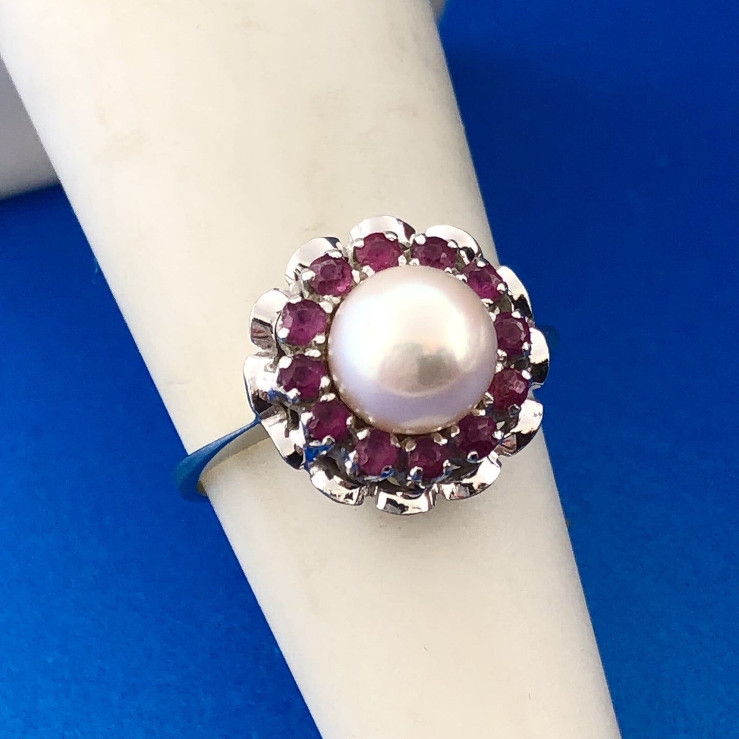 Gorgeous 14k White Gold Floral Round Cut Ruby Halo Pearl Ring SIze 4.25