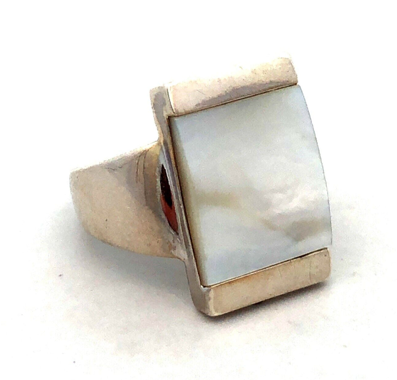 Vintage 925 Sterling Silver Rectangle Mother of Pearl Modernist Statement Ring