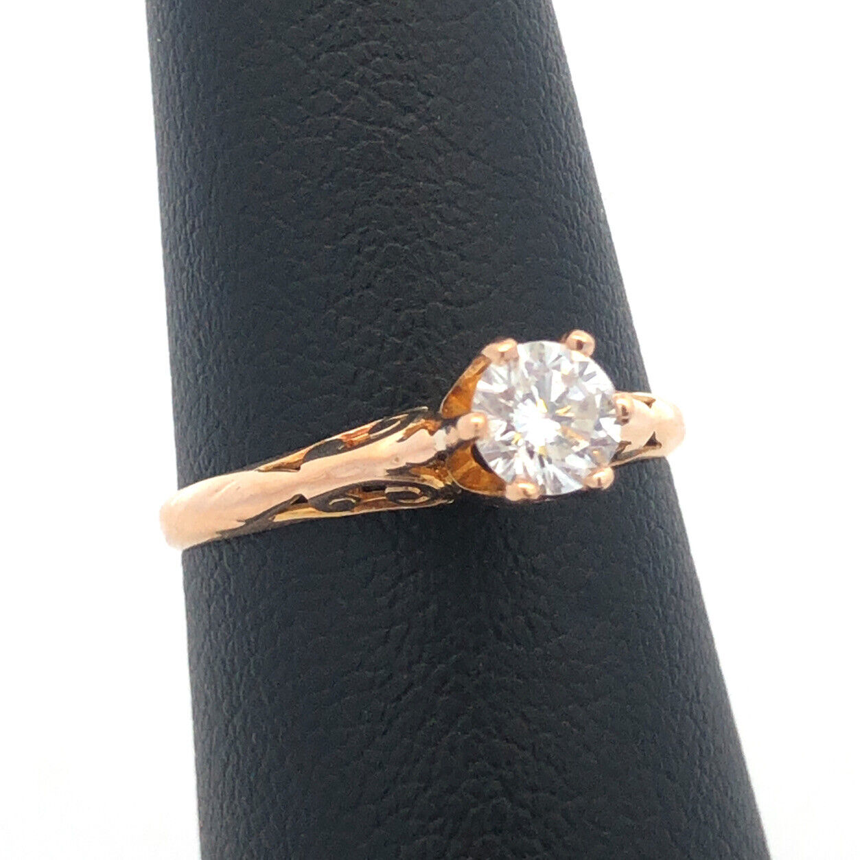 Estate 10K Yellow Gold Round Diamond Solitaire Filigree Engagement Ring