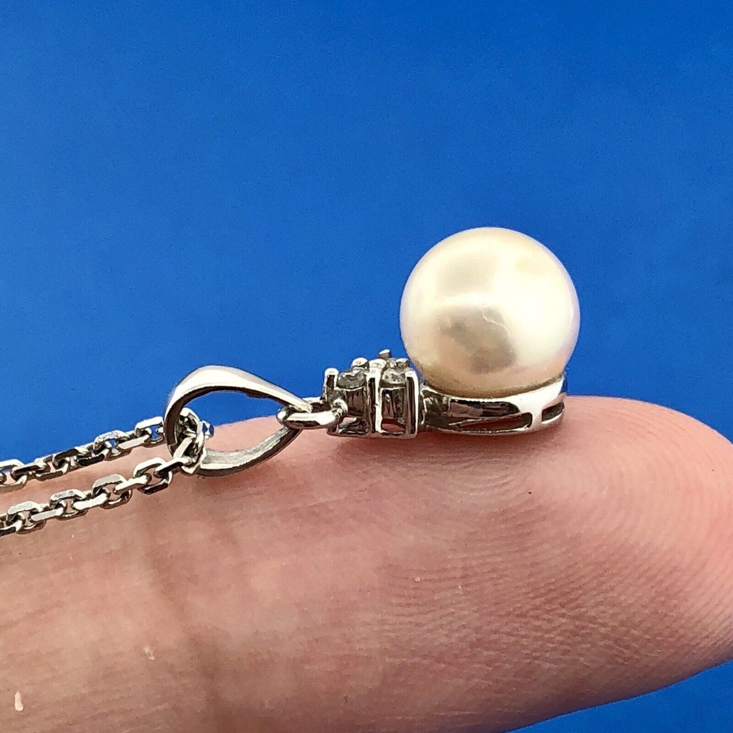 Designer 14K White Gold Pearl Diamond Wedding Anniversary Sweetheart Necklace