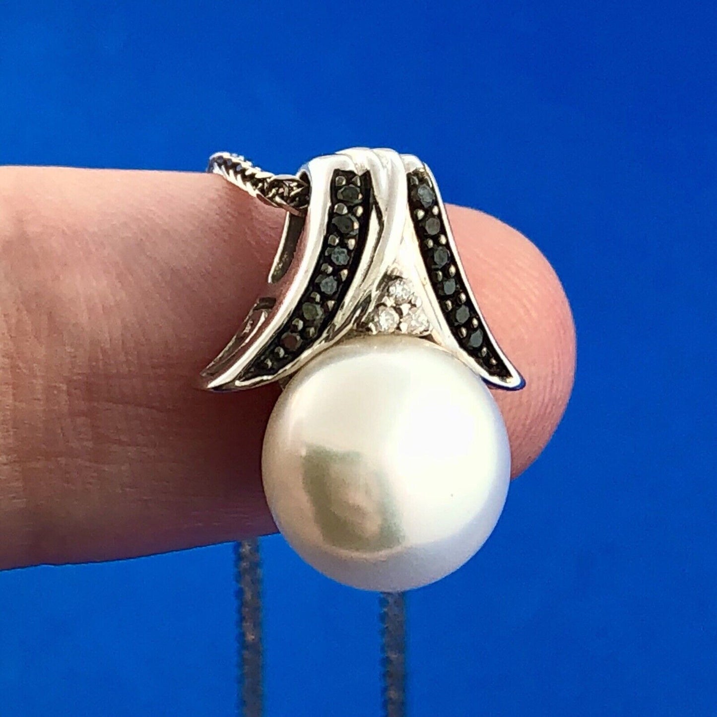 Elegant 14K White Gold Pearl Diamond Black Diamond Bridal Pendant Necklace