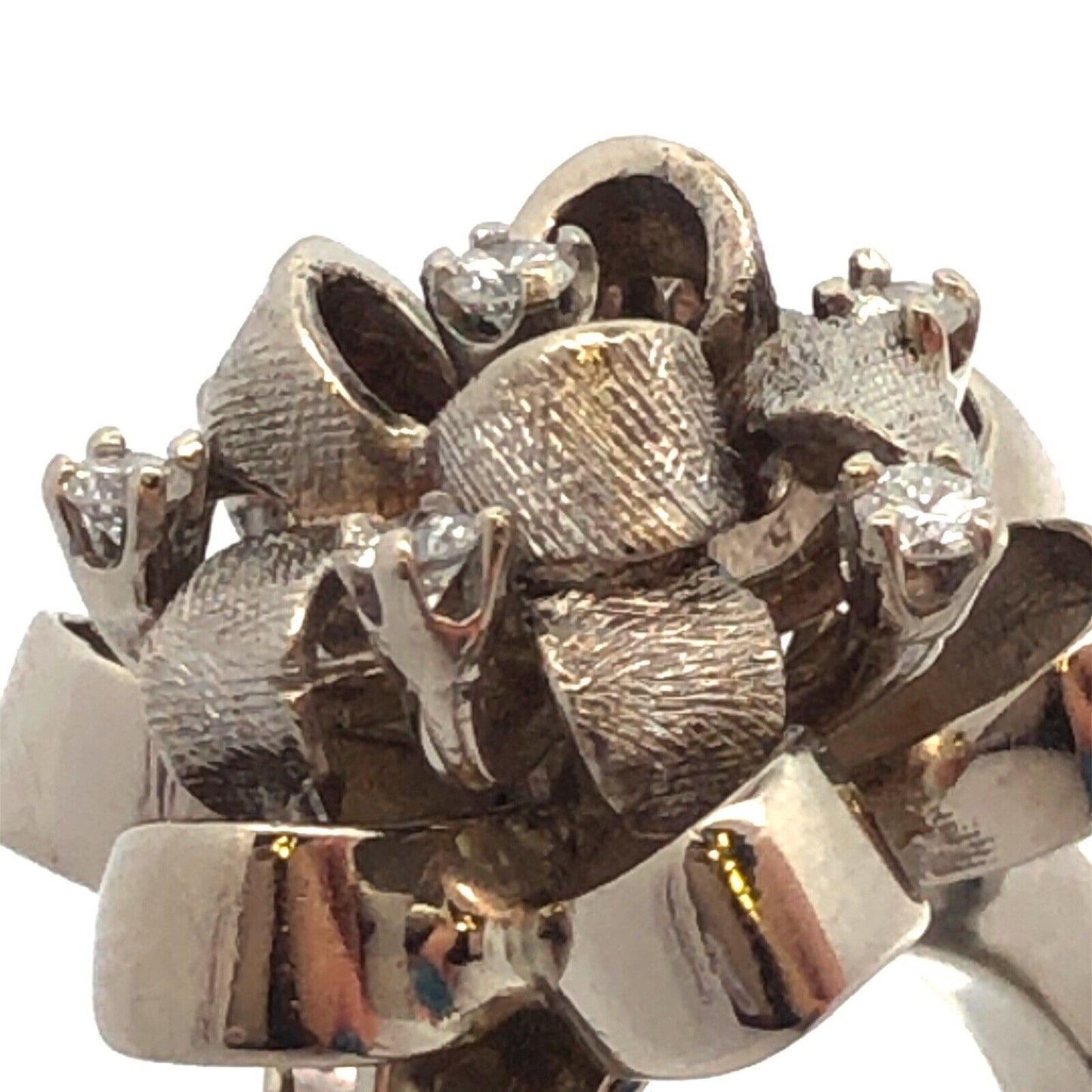 Vintage 14K White Gold Diamond Floral Polished Florentine Ribbon Statement Ring