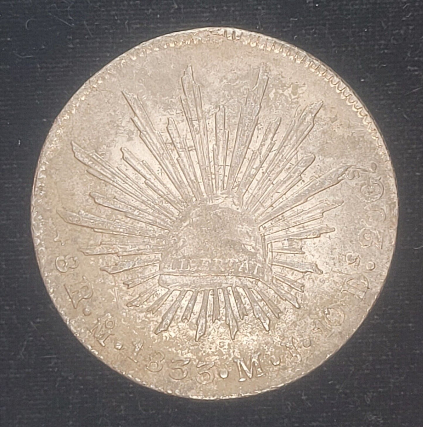 1833 Mo 8R Mexican Mint Mexico M.J. .903 Silver Milled Cap & Rays Libertad Coin