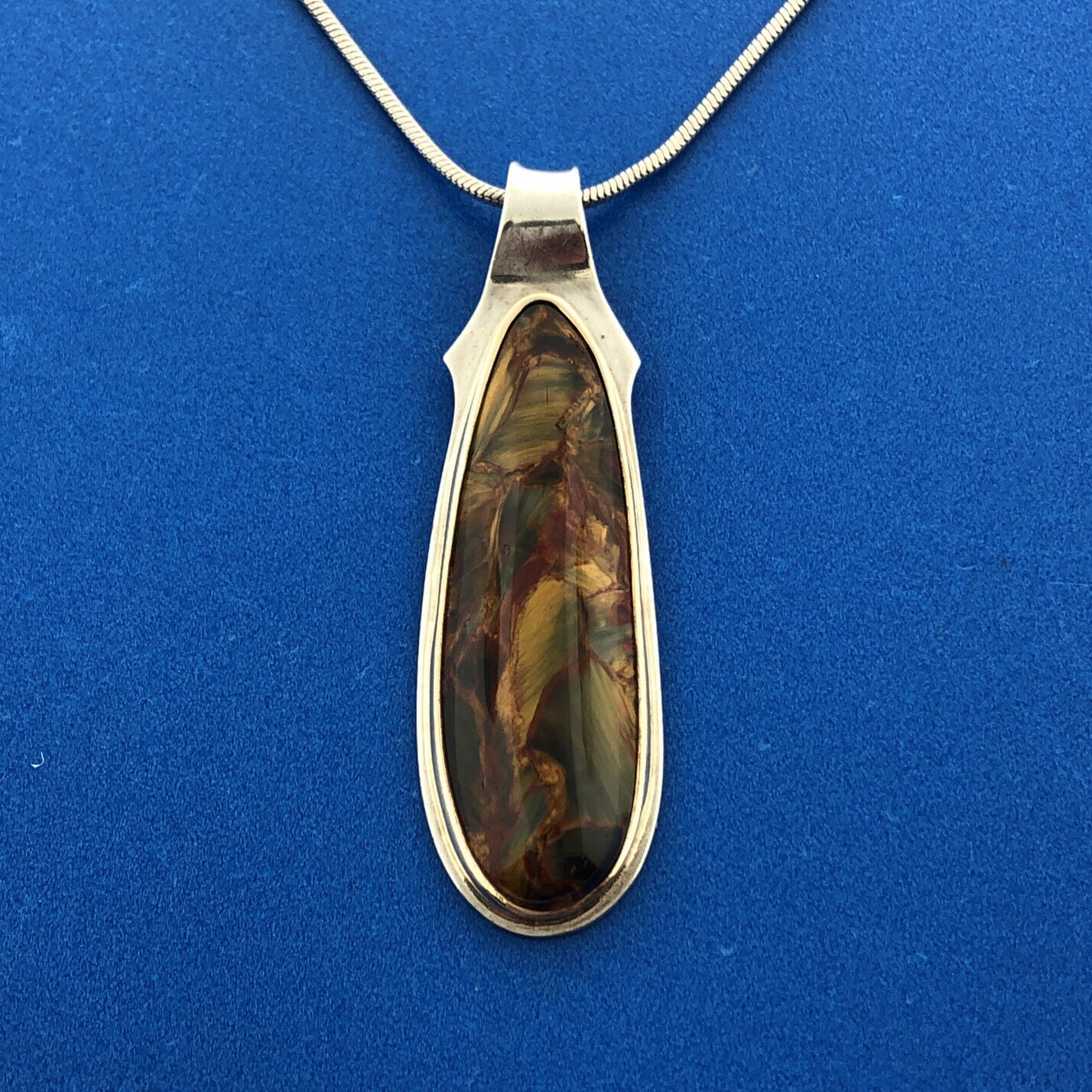 Designer IDEN Sterling Silver 925 14k YG Trim Iridescent Agate 18" Necklace