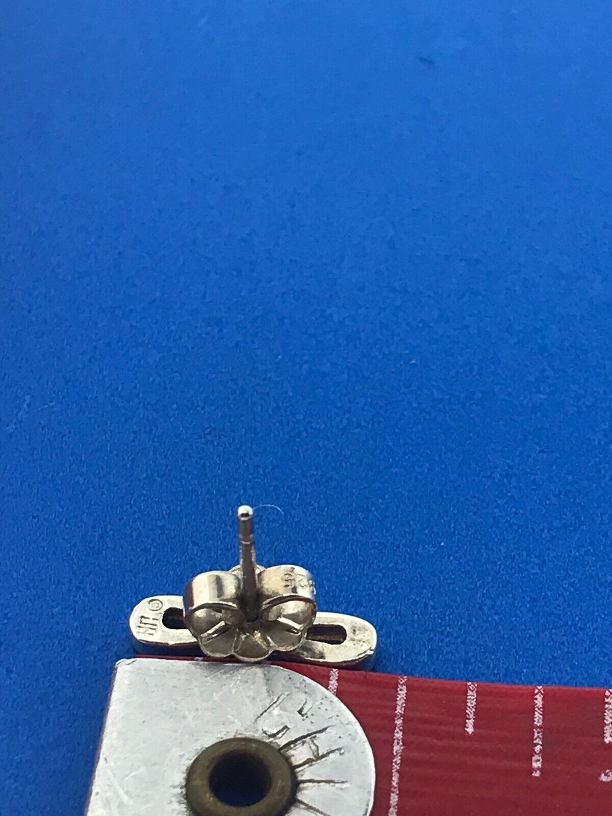 Designer 925 Sterling Silver Infinity Ribbon Figure Eight Stud Earrings