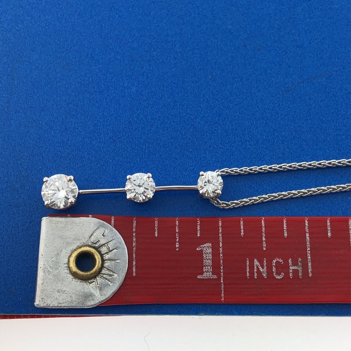 Designer Roberto Coin 18k White Gold Round Cut 3 Diamond Vertical 18" Necklace