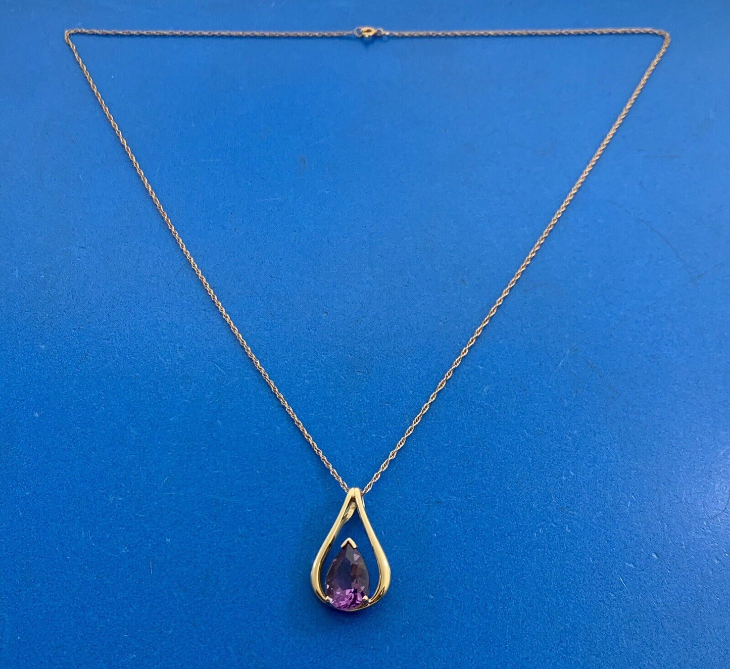 Designer RGE 10K Yellow Gold Pear Shaped Amethyst Drop Dangle Pendant Necklace