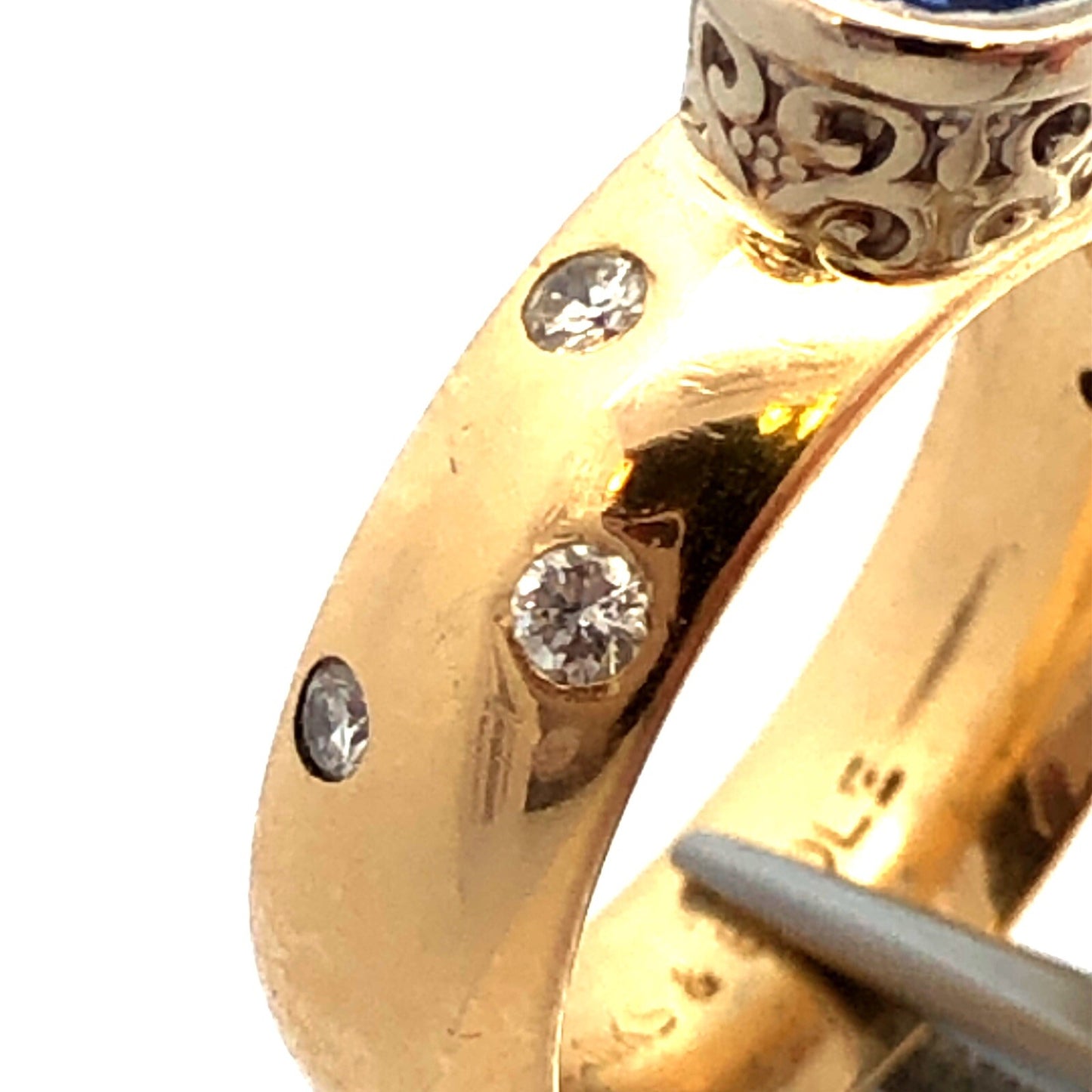 Bailey Banks & Biddle 18K Yellow Gold Corundrum Diamond Anniversary Ring