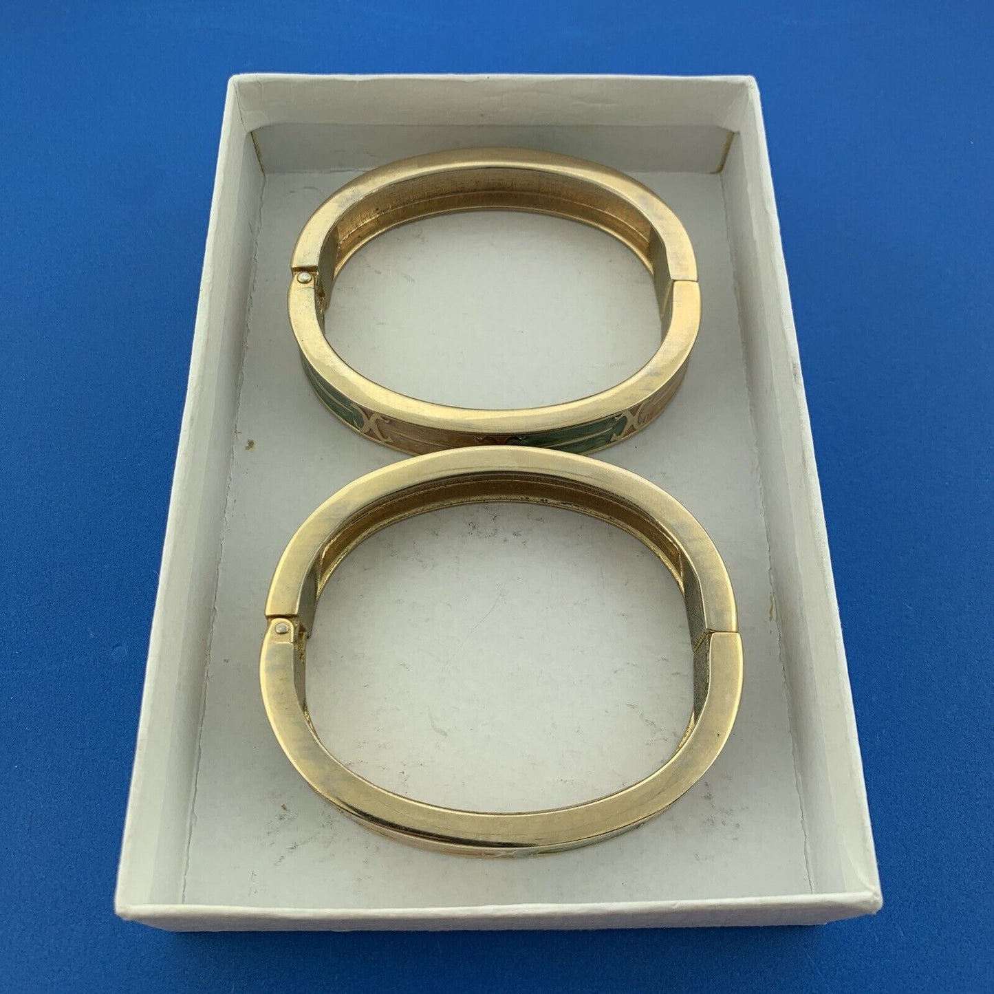 Retro 1980's Gold Tone Pale Peach Green Enamel Hinged Cuff 2 Bracelet Set