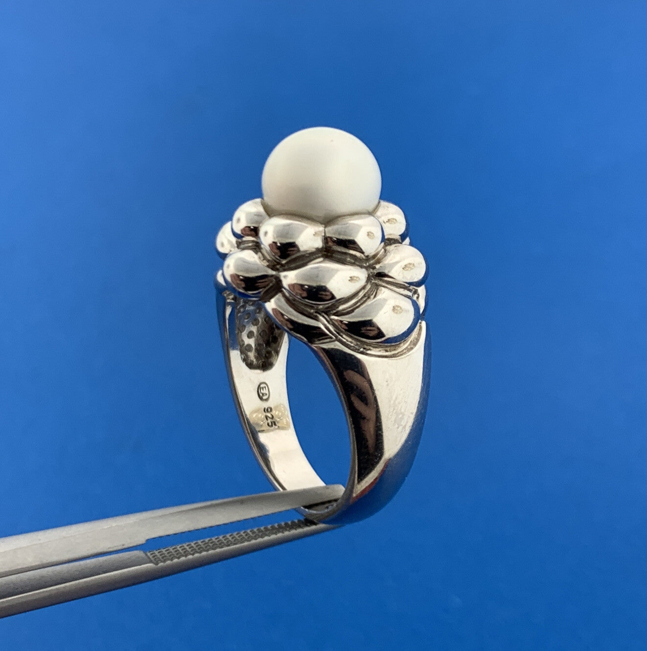 Vintage EA Sterling Silver 925 Pearl Flower Statement Cocktail Dome Ring