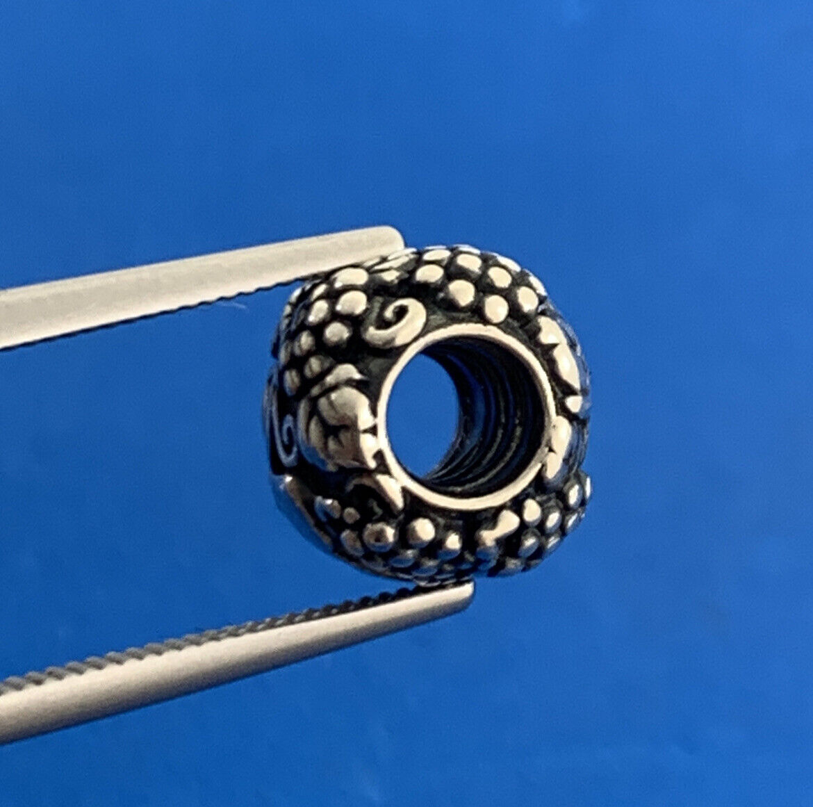 PANDORA 925 Sterling Silver Retired Vineyard Wine & Grapes Slide Charm 791222
