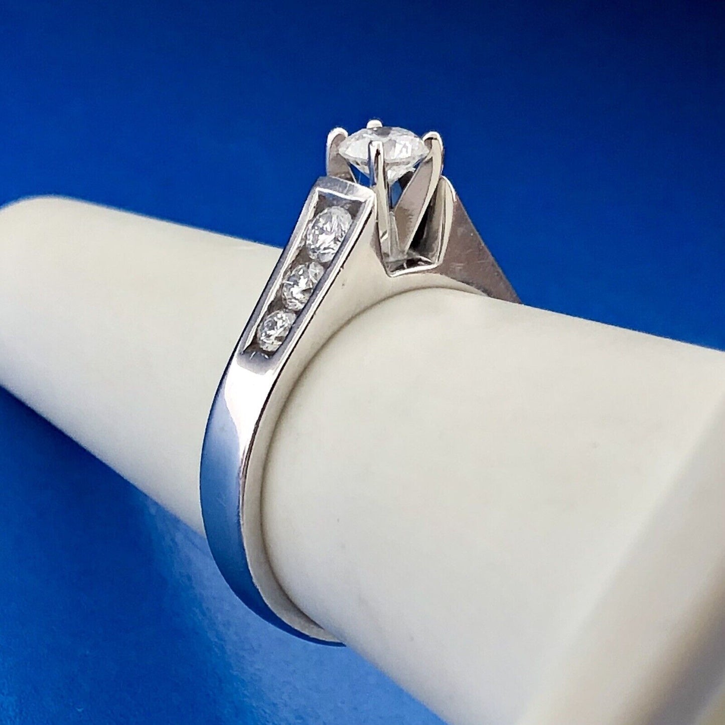 Estate Magic Glo 14K White Gold Diamond Solitaire w/Accents Engagement Ring
