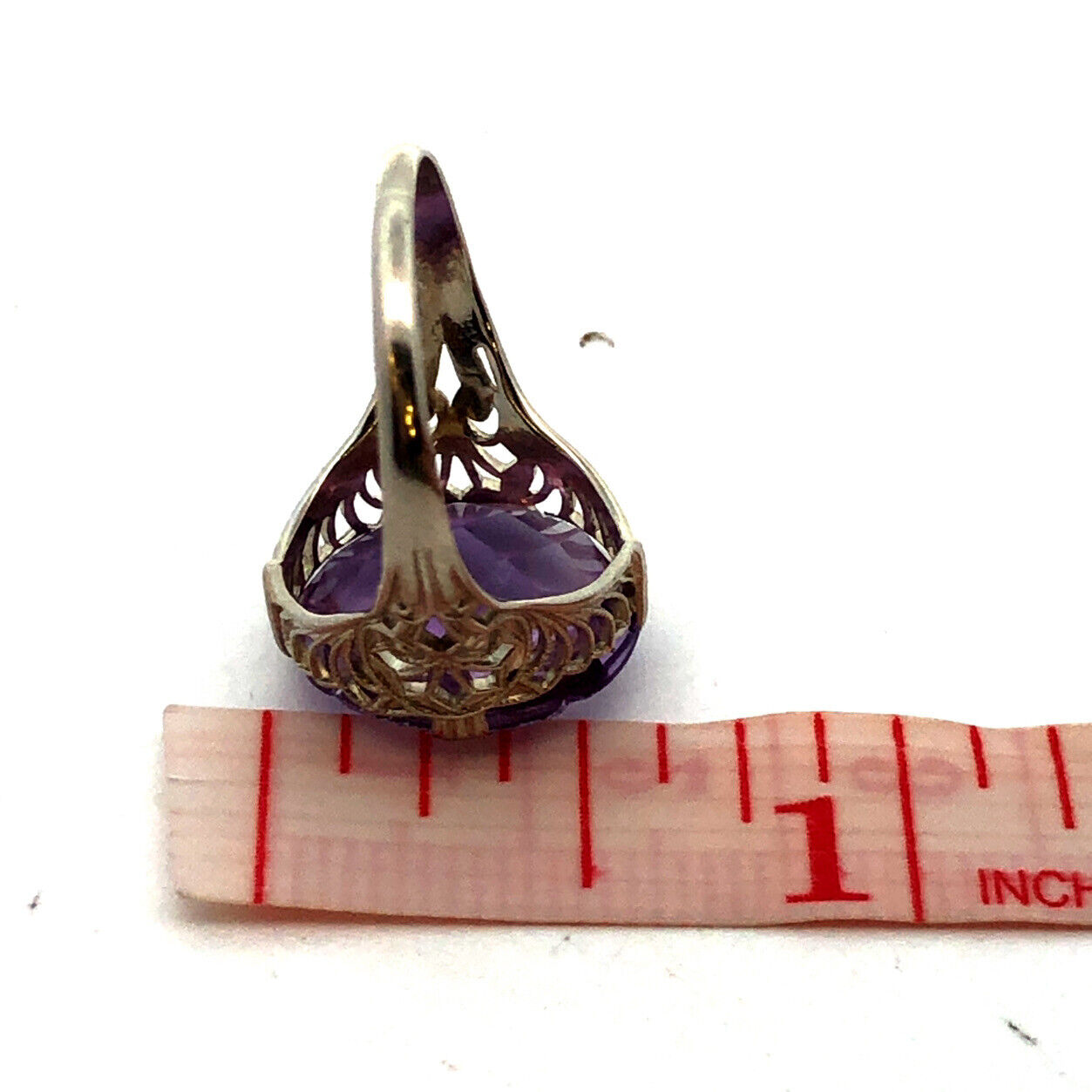 Vintage 14K White Gold Oval Cabochon Purple Amethyst Filigree Cocktail Ring