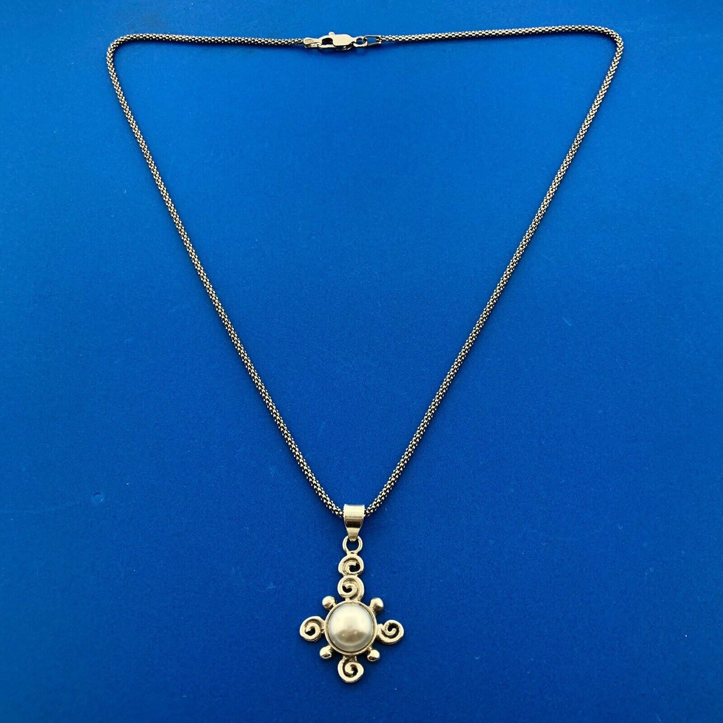 Designer JM Sterling Silver Mabe Pearl Whimsical Swirl Snake Chain 19" Necklace