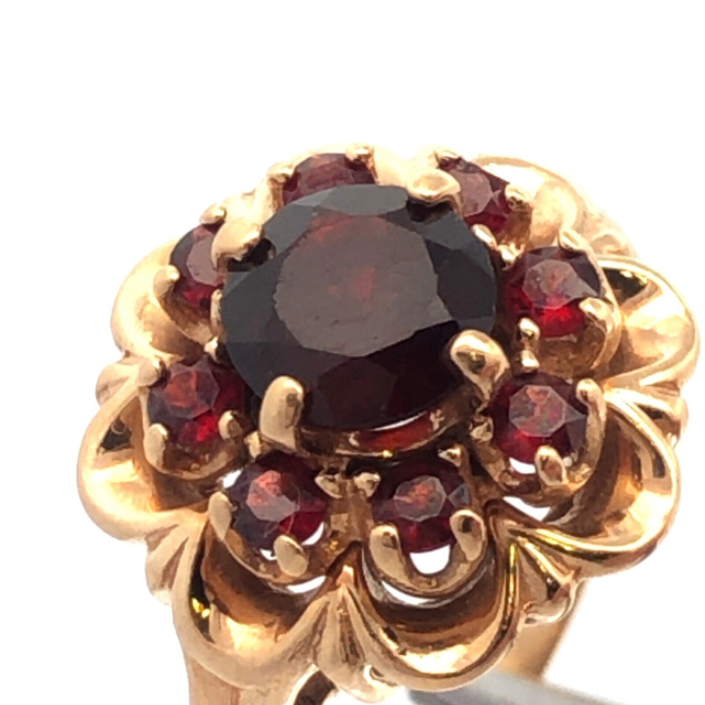 Vintage 10K Yellow Gold Garnet Flower Cluster Engagement January Cocktail Ring