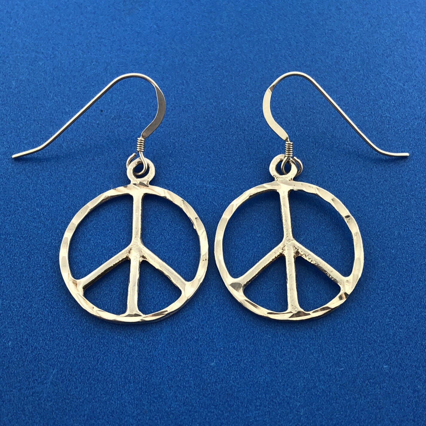 Retro 925 Sterling Silver Hammered Textured Peace Sign Symbol Dangle Earrings