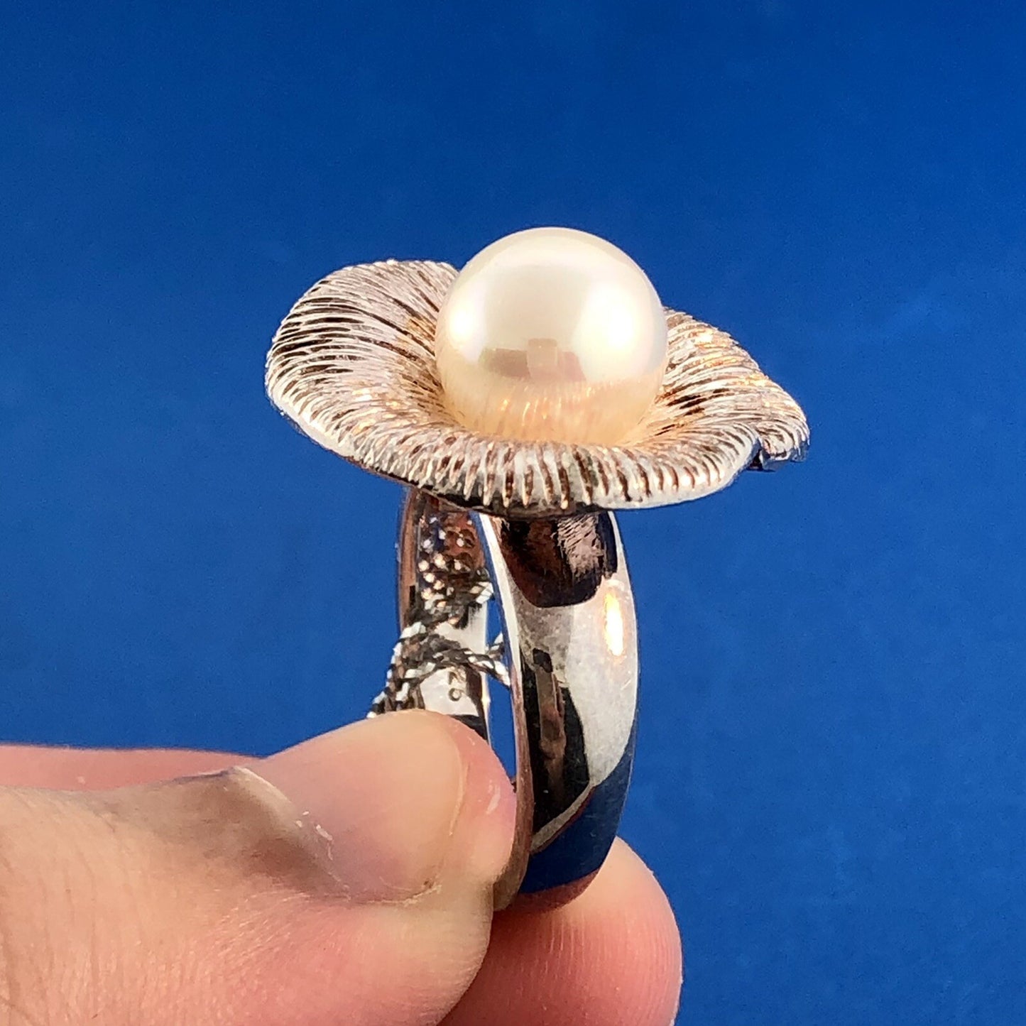 Paola Valentini PV 925 Sterling Silver Pearl Flower Statement Cocktail Ring NWT