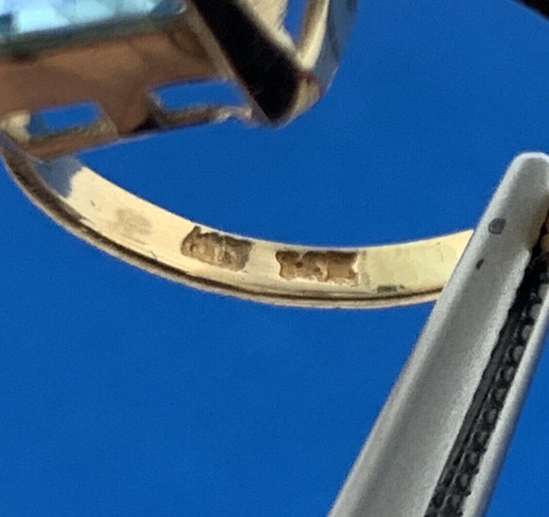Estate Designer 14K Yellow Gold Rectangle Blue Topaz Solitaire Statement Ring