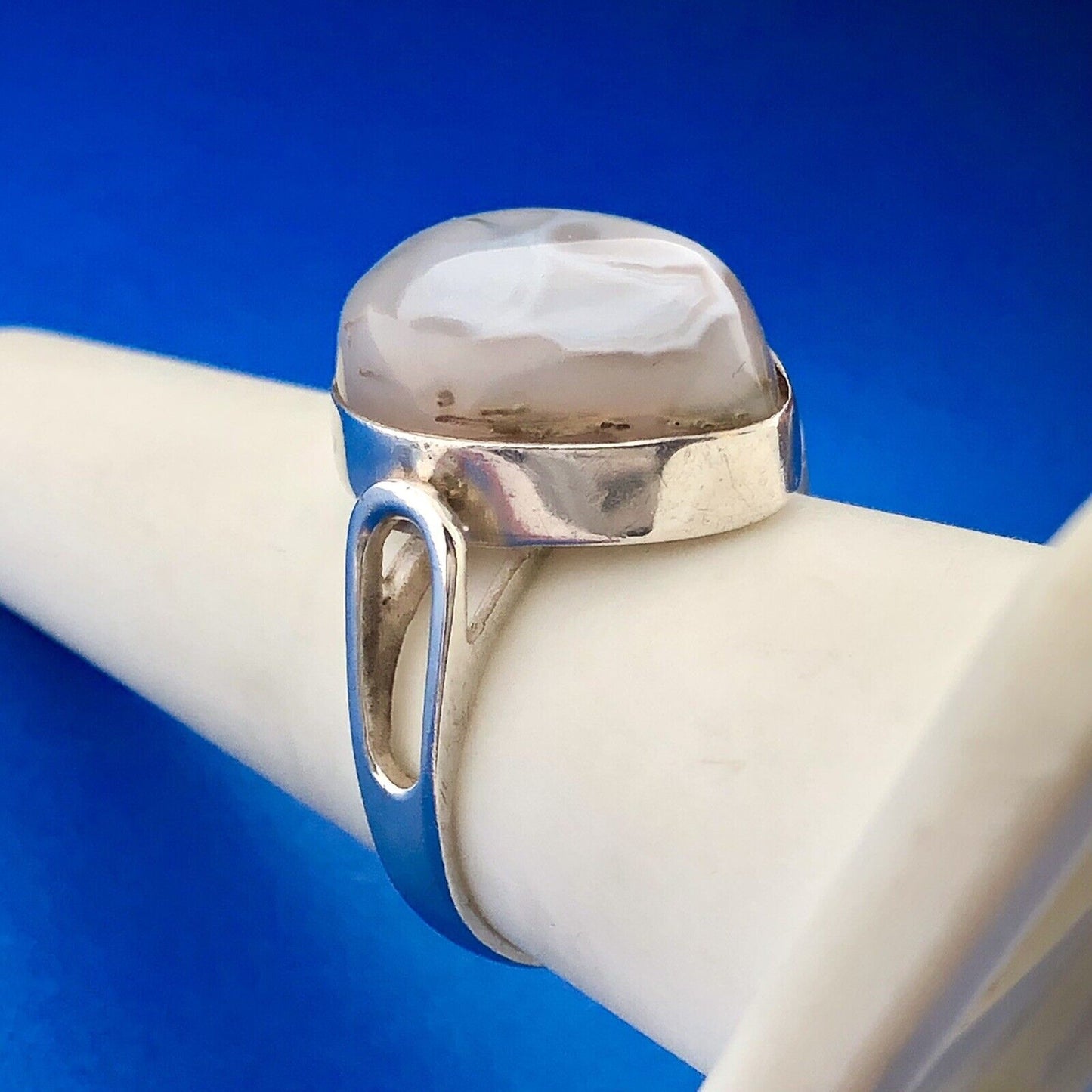 Retro 925 Sterling Silver Pear Cabochon Banded White Gray Agate Statement Ring