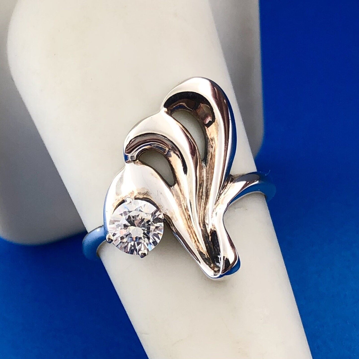 Kabana Modernist Heart 925 Sterling Silver Diamonique Cubic Zirconia CZ Ring