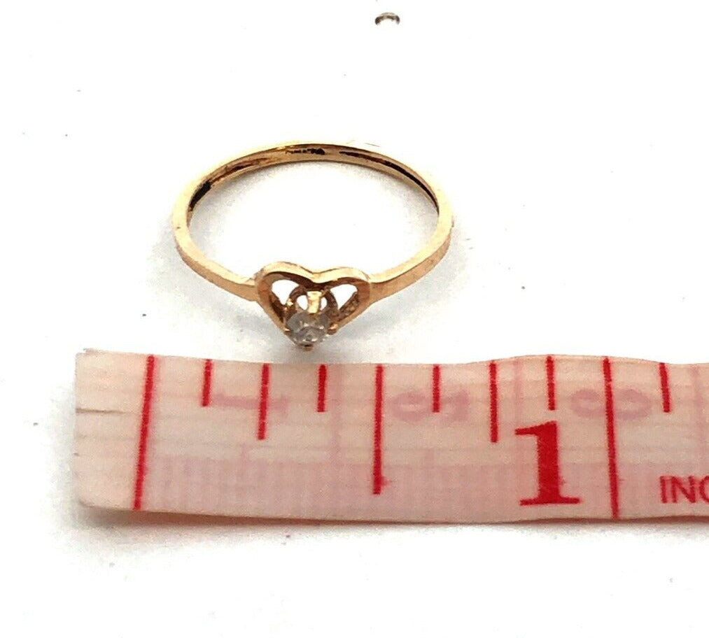 Estate 14K Yellow Gold Round White Tourmaline Solitaire Heart Love Promise Ring