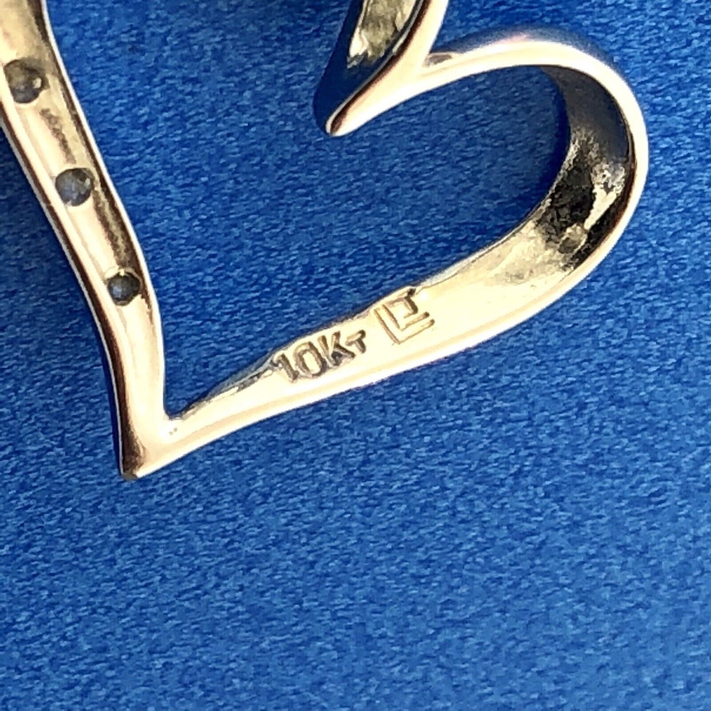 Vintage 10K White Gold Diamond Modernist Abstract Heart Sweetheart Pendant