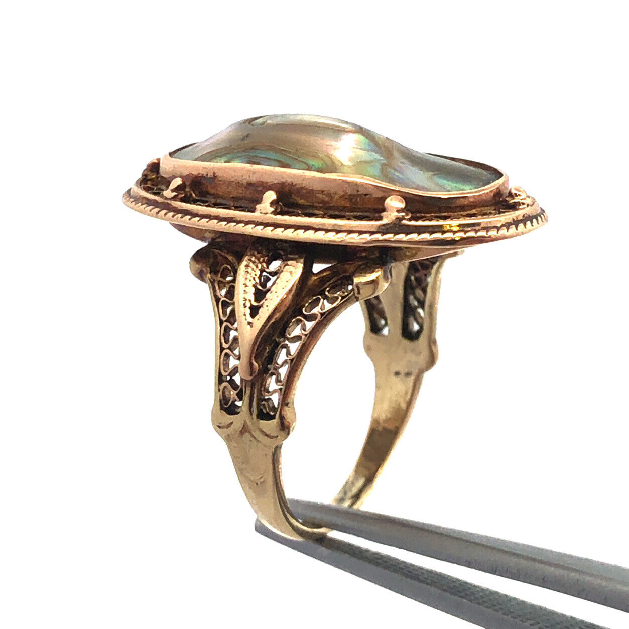 Vintage Art Deco Retro 10K Yellow Gold Abalone Ring with Filigree Detailing
