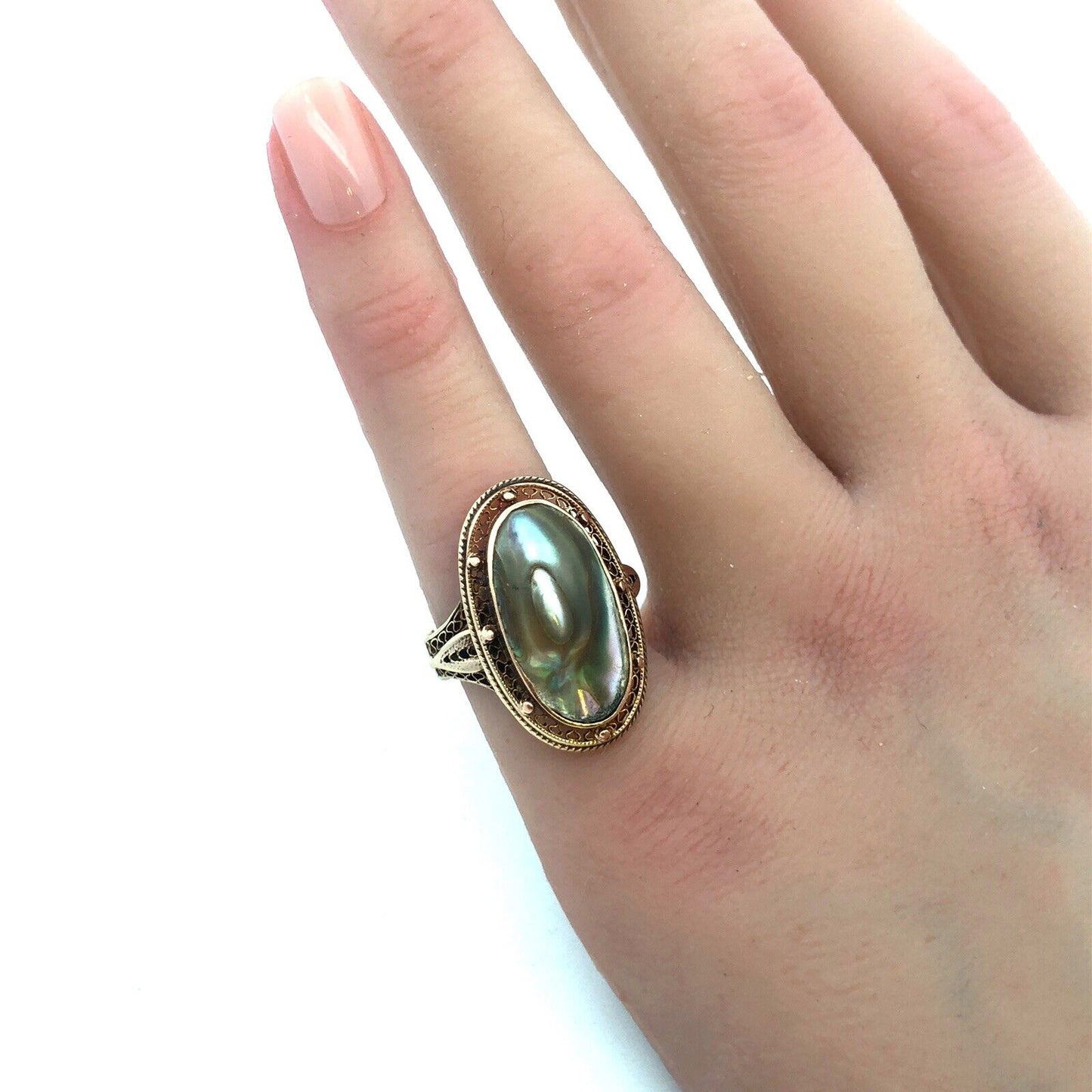 Vintage Art Deco Retro 10K Yellow Gold Abalone Ring with Filigree Detailing