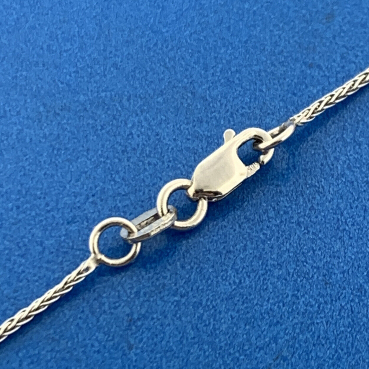 Designer Italy 14K White Gold Diamond East West Infinity Eternity Bar Necklace