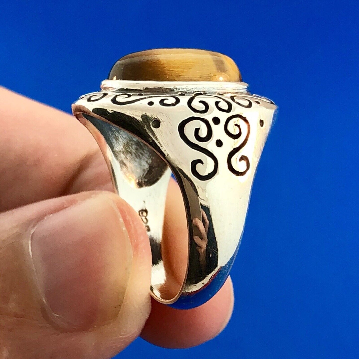 Designer 925 Sterling Silver Tiger Eye Cabochon Heart Scroll Concho Style Ring