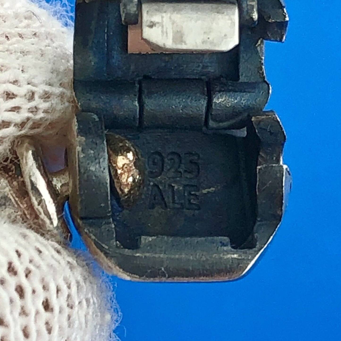 Authentic PANDORA Moments 590702 Sterling Silver Iconic Barrel Charm Bracelet