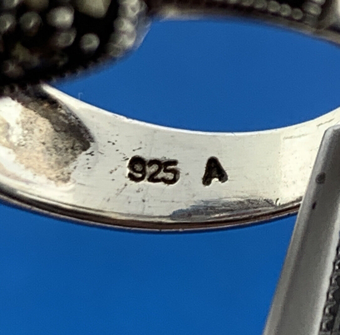 Designer 925 Sterling Silver Red Carnelian Marcasite Square Dome Ring