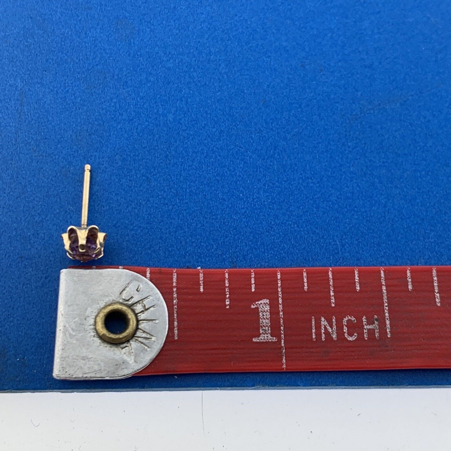 Retro 14K Yellow Gold Purple Sapphire September Occasion Buttercup Stud Earrings