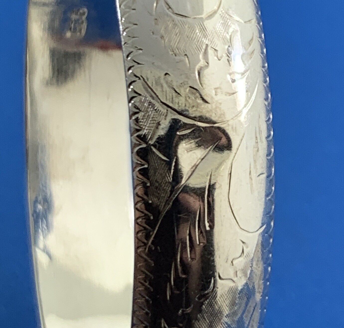 Vintage 925 Sterling Silver Vine Floral Etched Scroll Hinged Cuff Bracelet