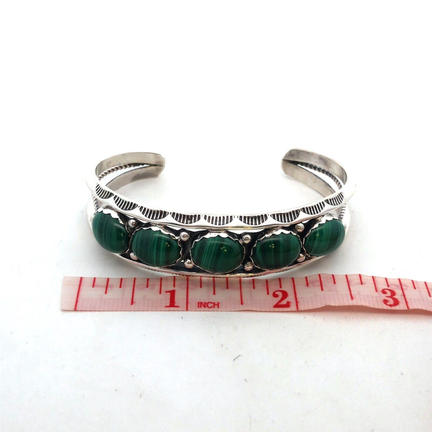 Native American L 925 Sterling Silver Oval Green Malachite Open Cuff Bracelet