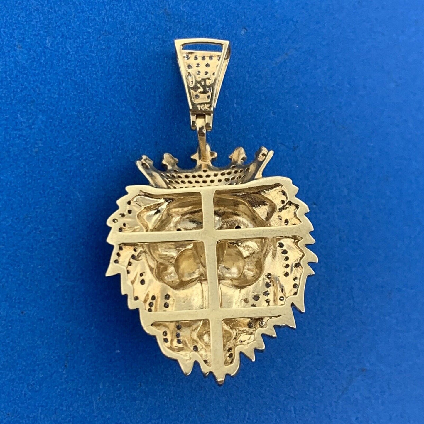 Custom 10K Yellow White Gold White Black Canary Diamond Lion King Jungle Pendant