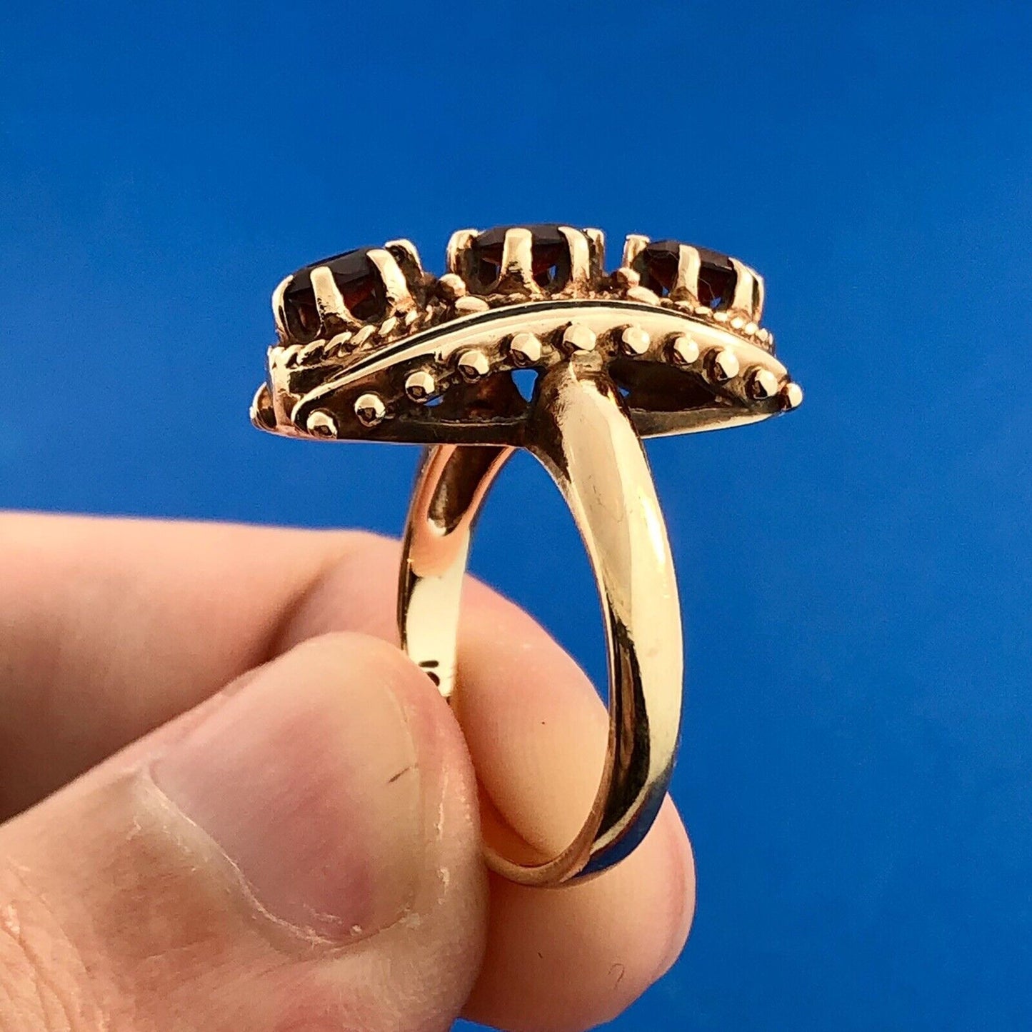 Art Deco Art Nouveau 10K Yellow Gold Oval Garnet January Anniversary Finger Ring