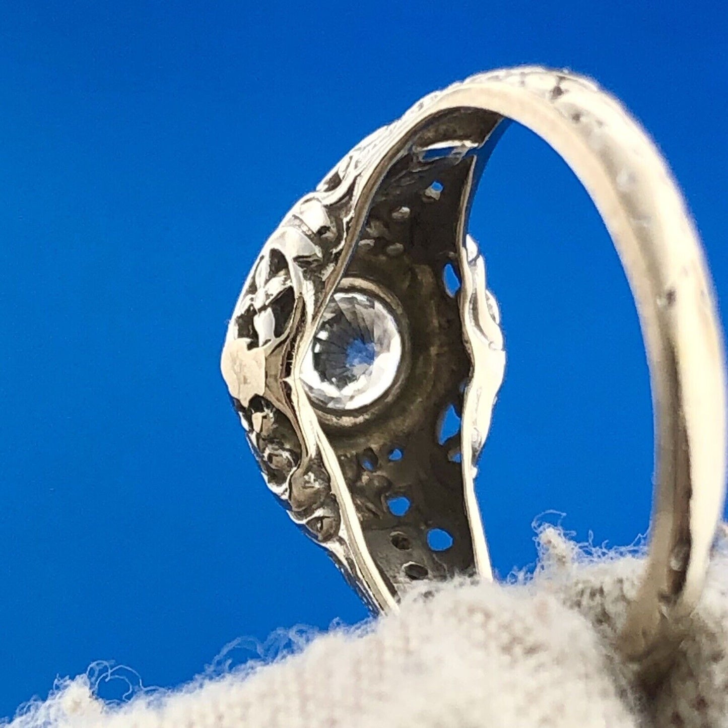 Vintage 14k White Gold Round Cut Diamond Solitaire W/Accents Regal Openwork Ring
