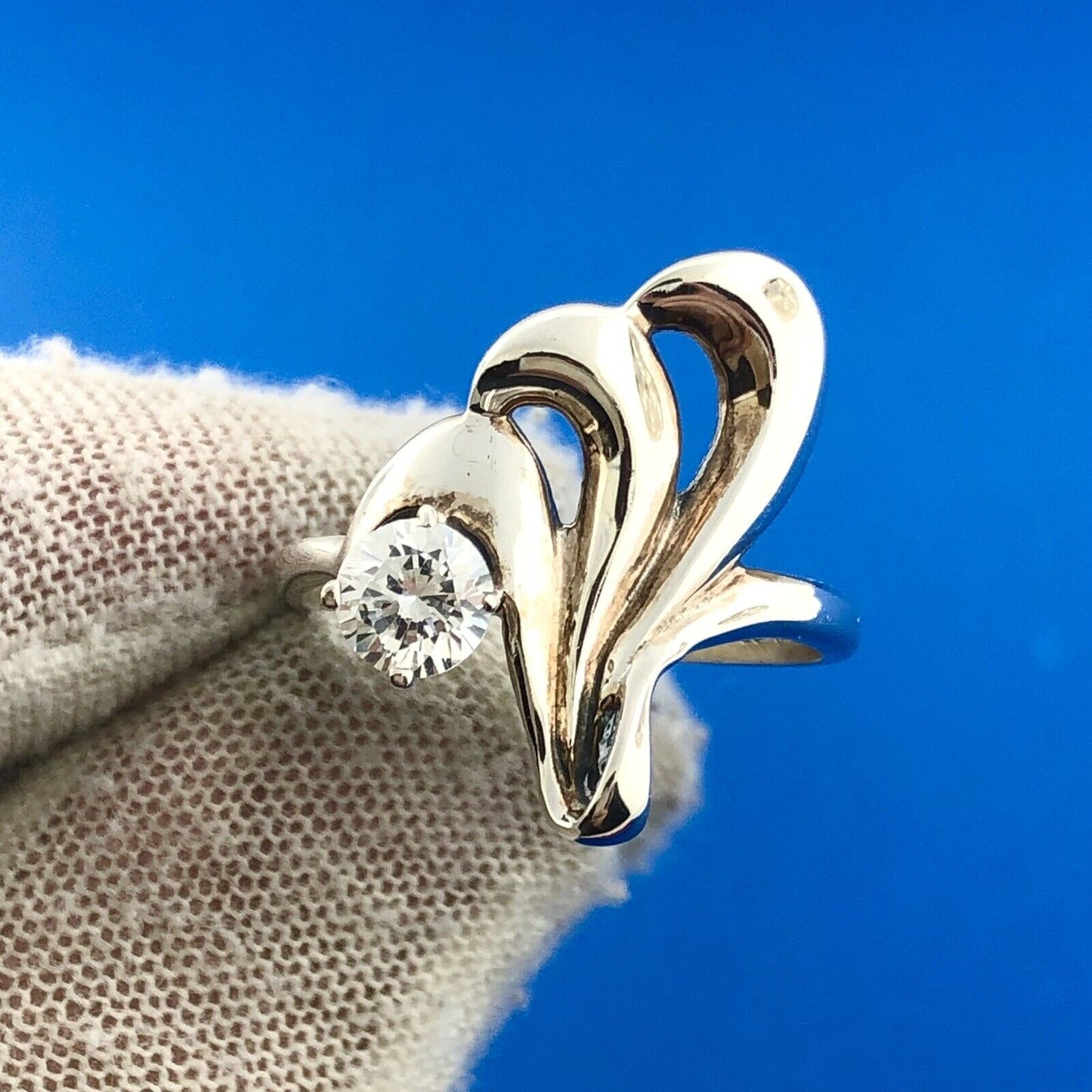 Kabana Modernist Heart 925 Sterling Silver Diamonique Cubic Zirconia CZ Ring