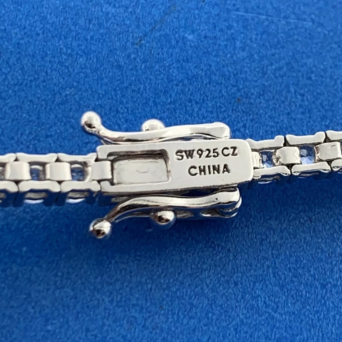 Designer SW 925 Sterling Silver Cubic Zirconia CZ Sparkling Tennis Bracelet