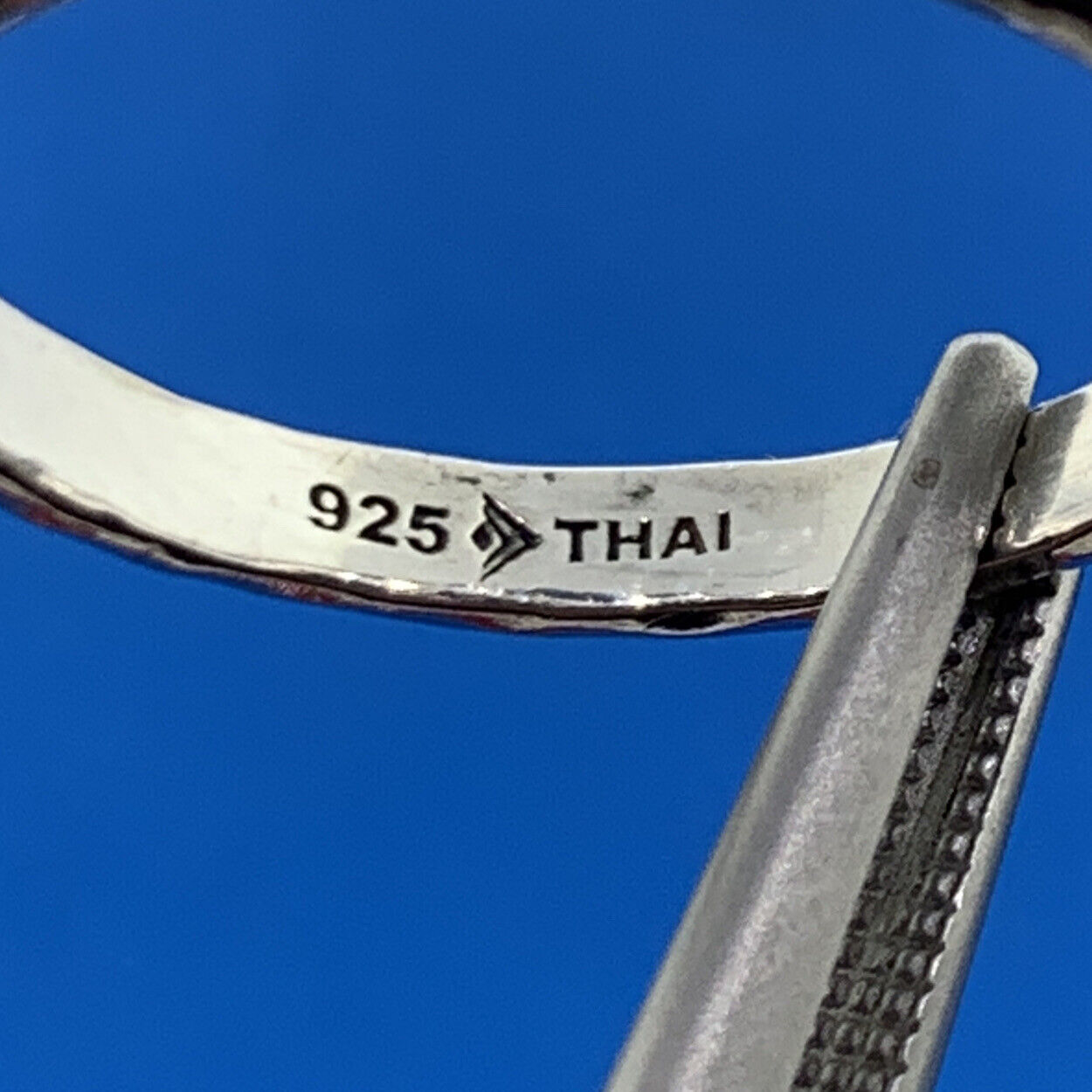 Silpada 925 Sterling Silver Sandollar Hammered Band Stackable Ring