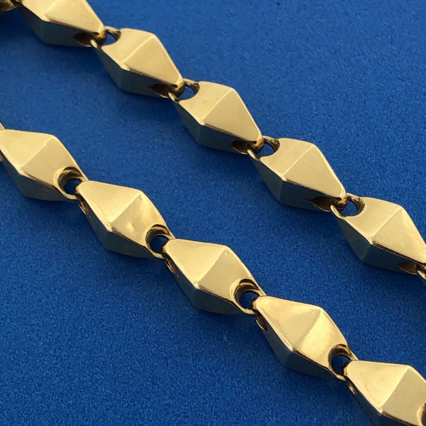 Designer Cal 10k Yellow Gold Three-Dimensional Diamond Shaped Bead 8" Bracelet