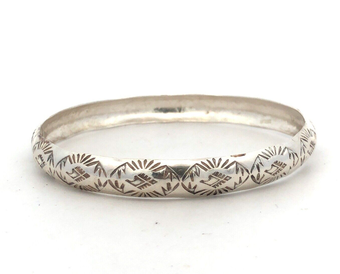 Native American Southwestern 925 Sterling Silver Concho Etched Bangle Bracelet