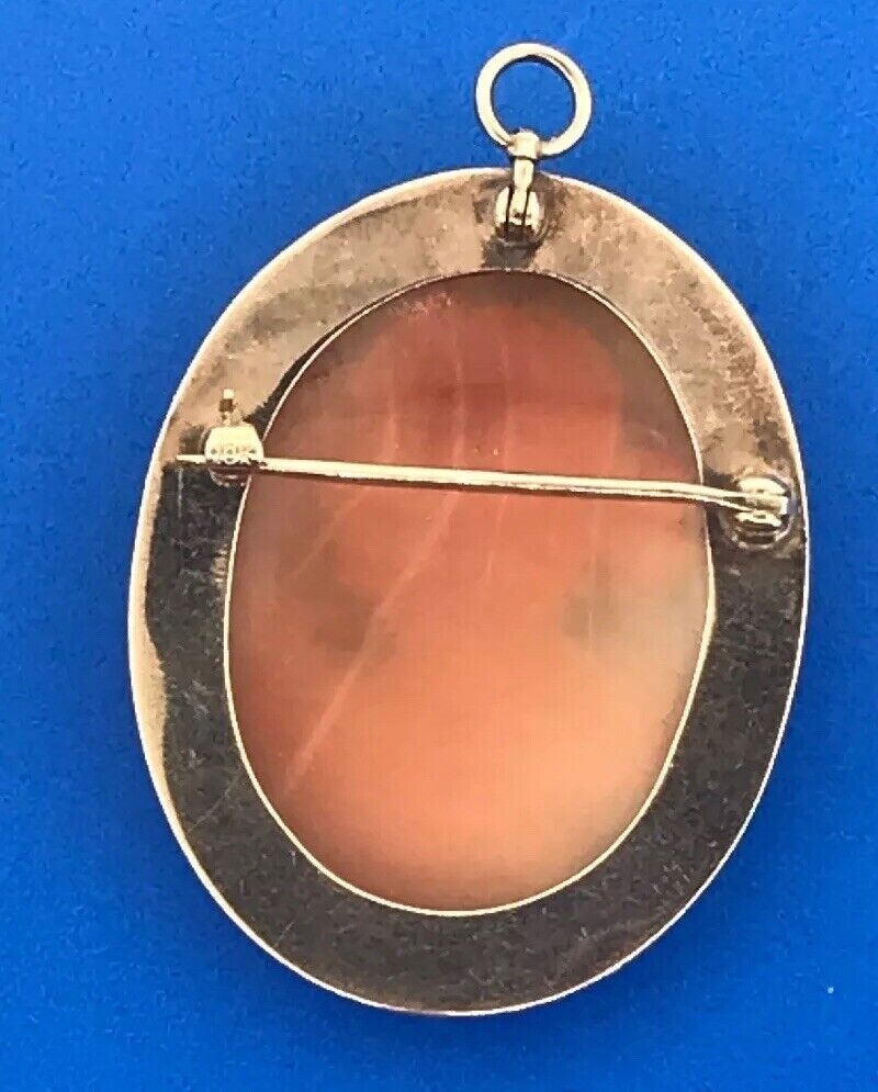 Victorian 10K Yellow Gold Oval Carved Cameo Floral Scroll Brooch Pendant